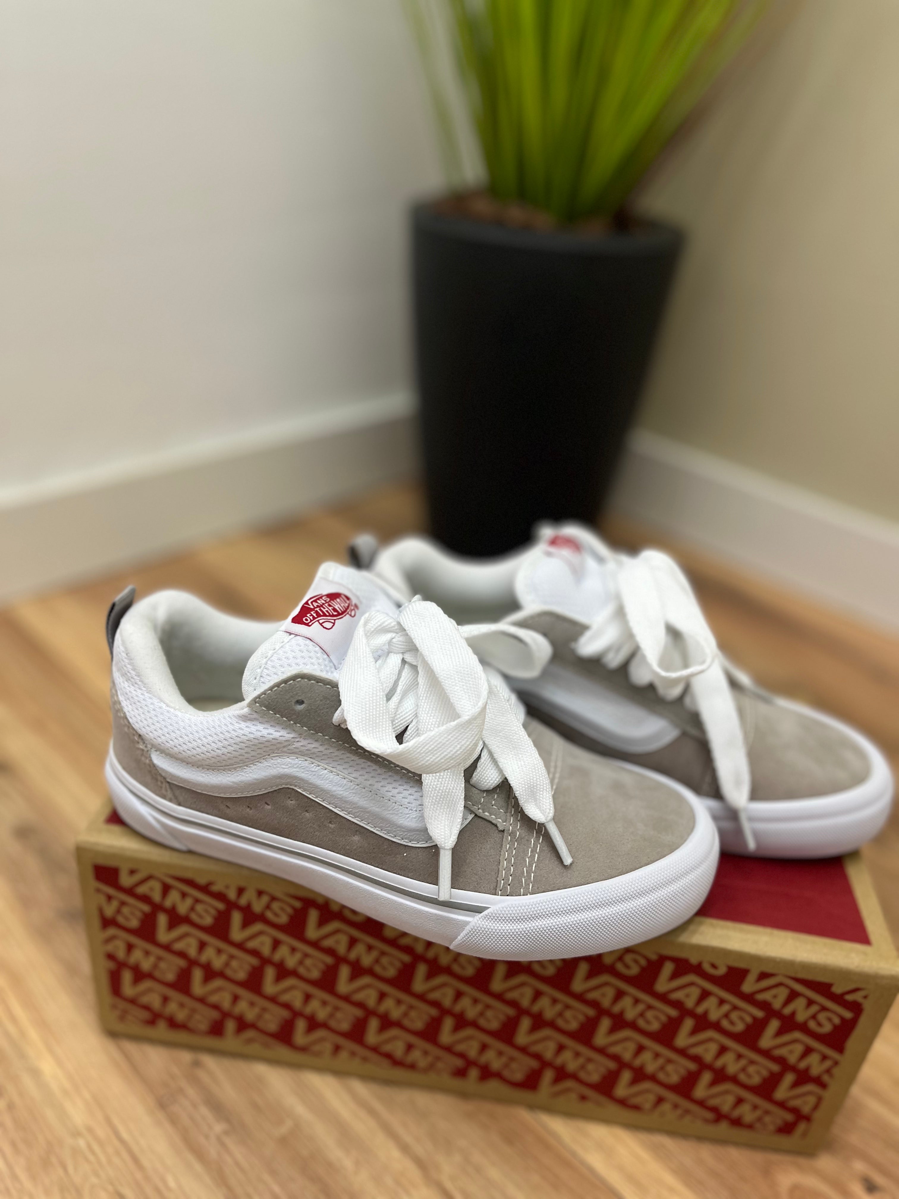 Vans Knu Skool Cinza | Use Bela Morena