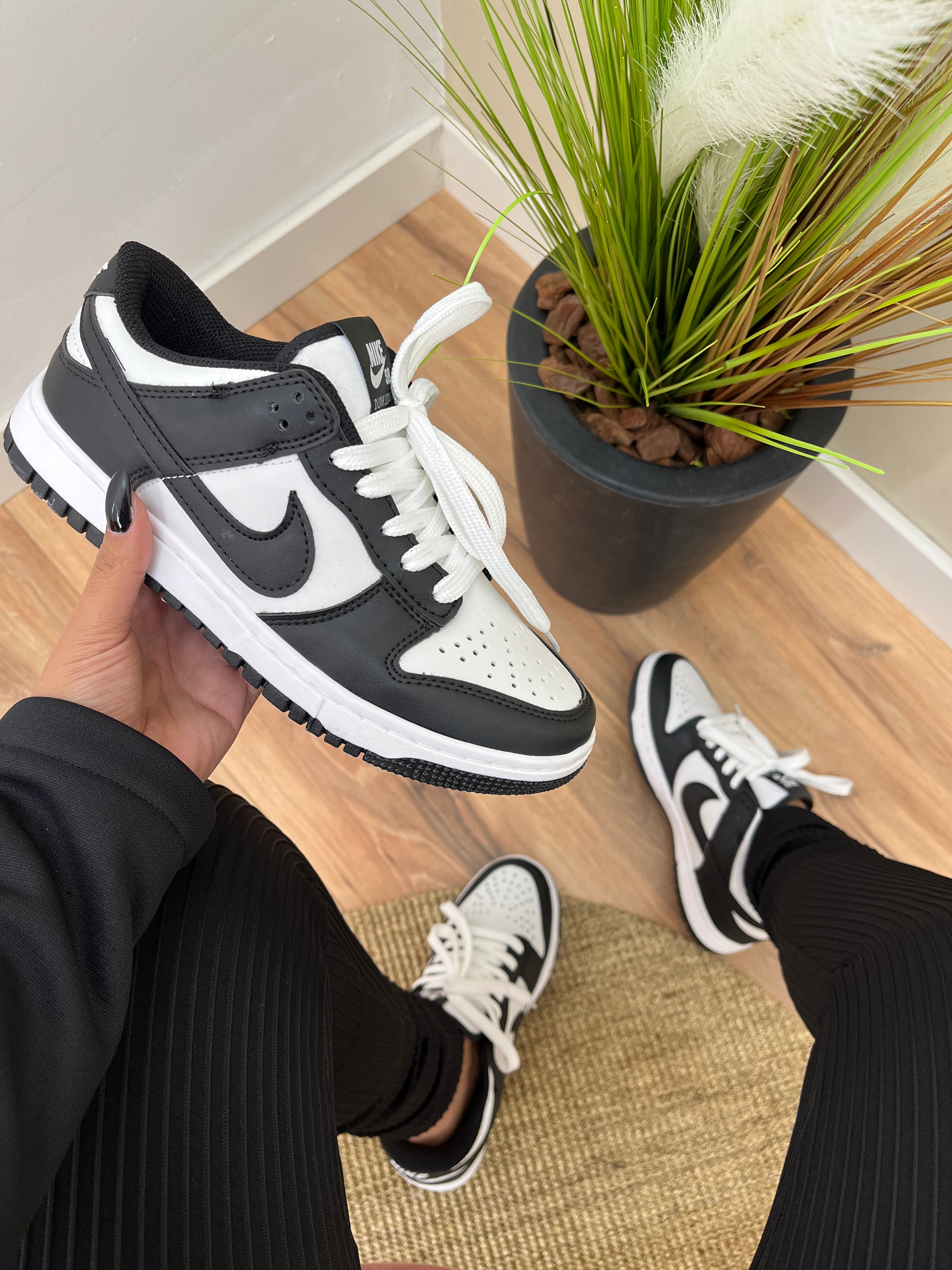 Dunk Low Panda | Use Bela Morena